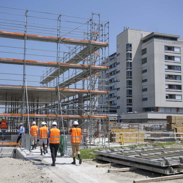 La construction figure parmi les secteurs épargnés par l'accès de pessimisme estival des experts sondés par le KOF. (archive)