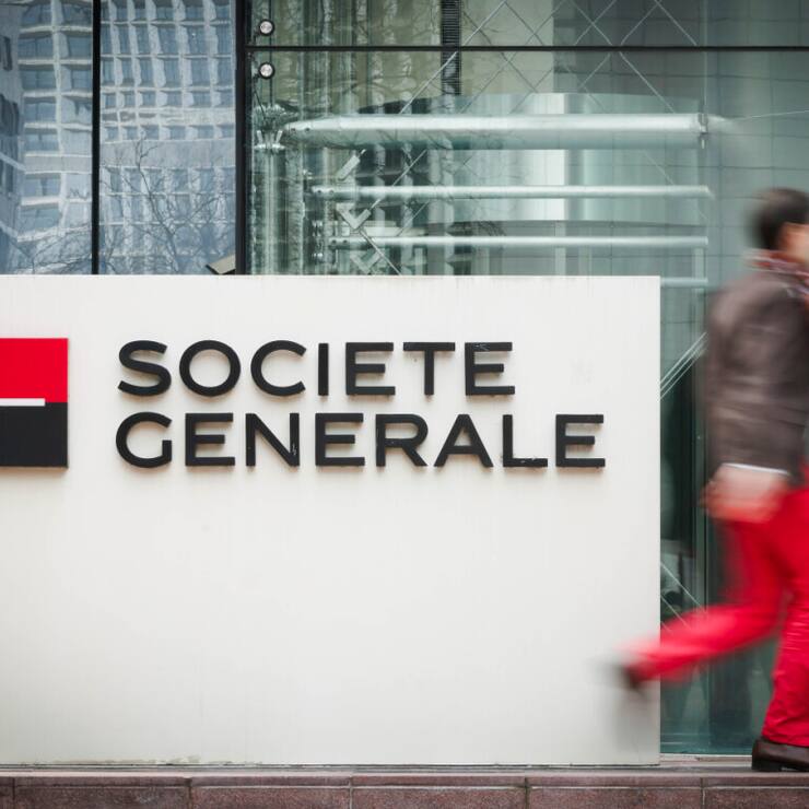 Société Générale est désormais le sixième de ces investisseurs. Ce service offre des prix plus avantageux que l'EBBO (European Best Bid and Offer) tout en bénéficiant d'un traitement post-négociation efficace et entièrement intégré.