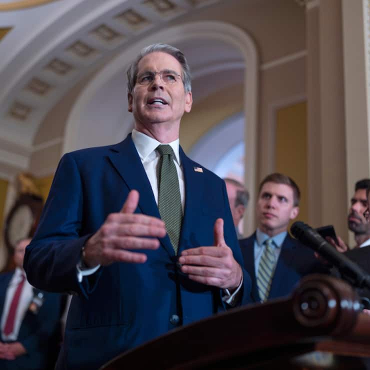 Le ministre américain des Finances Scott Bessent a laissé entendre que Washington se donnait jusqu'à septembre pour conclure des accords avec ses principaux partenaires commerciaux. (archive)