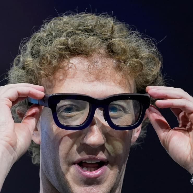 Après avoir massivement investi dans des lunettes de réalité virtuelle et augmentée, ou encore le métavers, le béhémoth des réseaux sociaux débourse désormais à tout va dans l'intelligence artificielle. (archive)