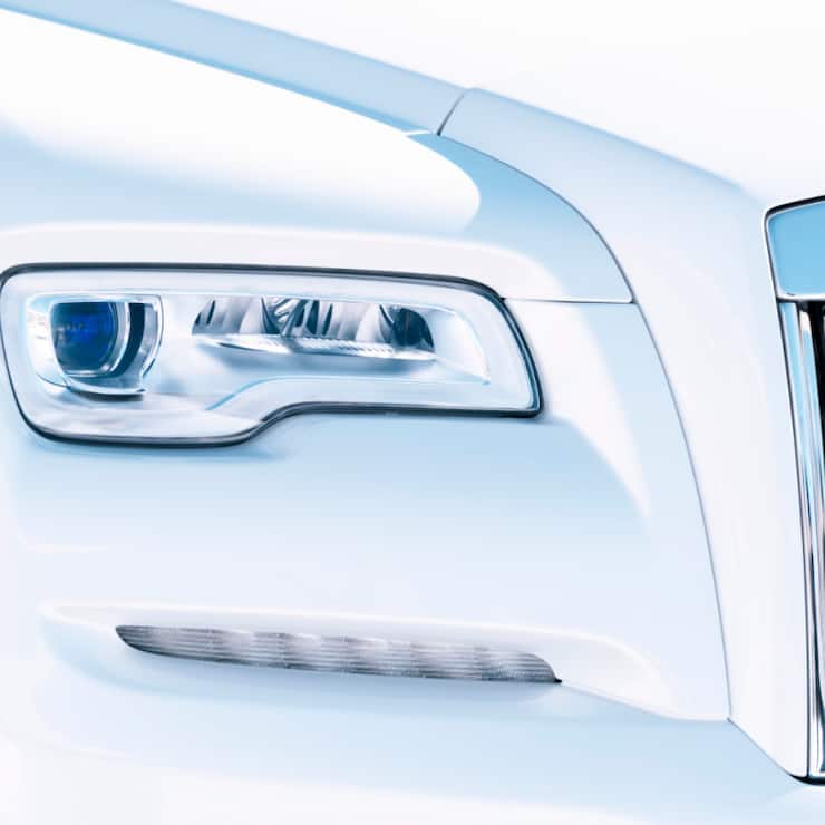 Les marques de luxe ne font plus recettes, hormis le français Alpine qui a plus que doublé ses ventes. Les immatriculations de Maserati ont ainsi chuté de 49,7%, celles de Jaguar de 29,7% et Porsche de 18,5%.