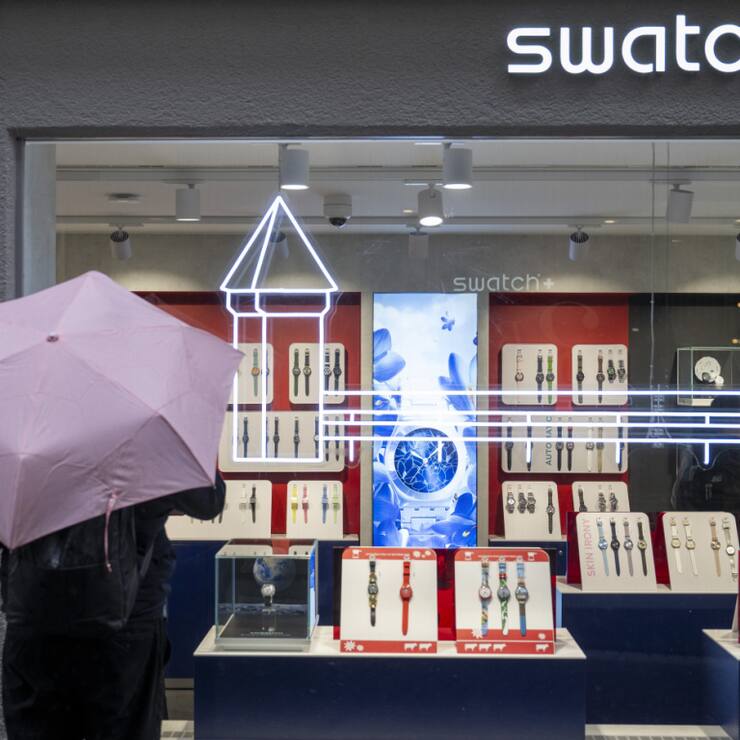 Le chiffre d'affaires net de Swatch a chuté de 10,4% entre janvier et juin pour atteindre 3,1 milliards de francs. (archives)