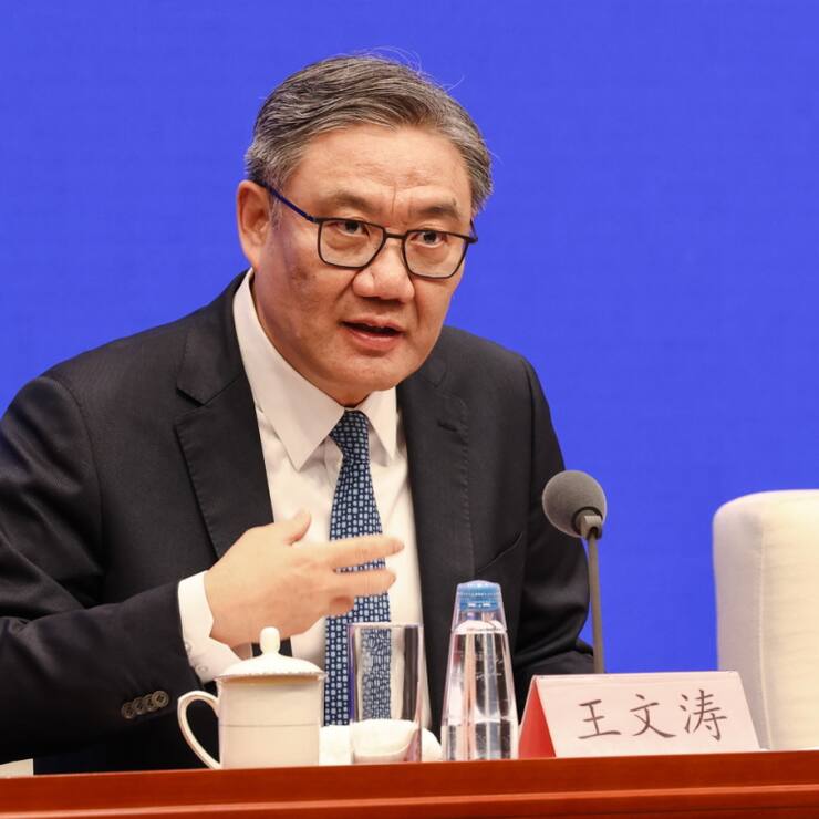 Le ministre du commerce chinois Wang Wentao s'est exprimé lors d'une conférence de presse à Pekin.