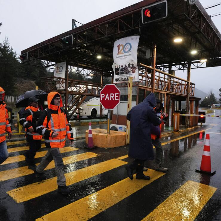 L'entrée de la mine de cuivre d'El Teniente où six ouvriers ont perdu la vie jeudi dans un effondrement sous-terrain.