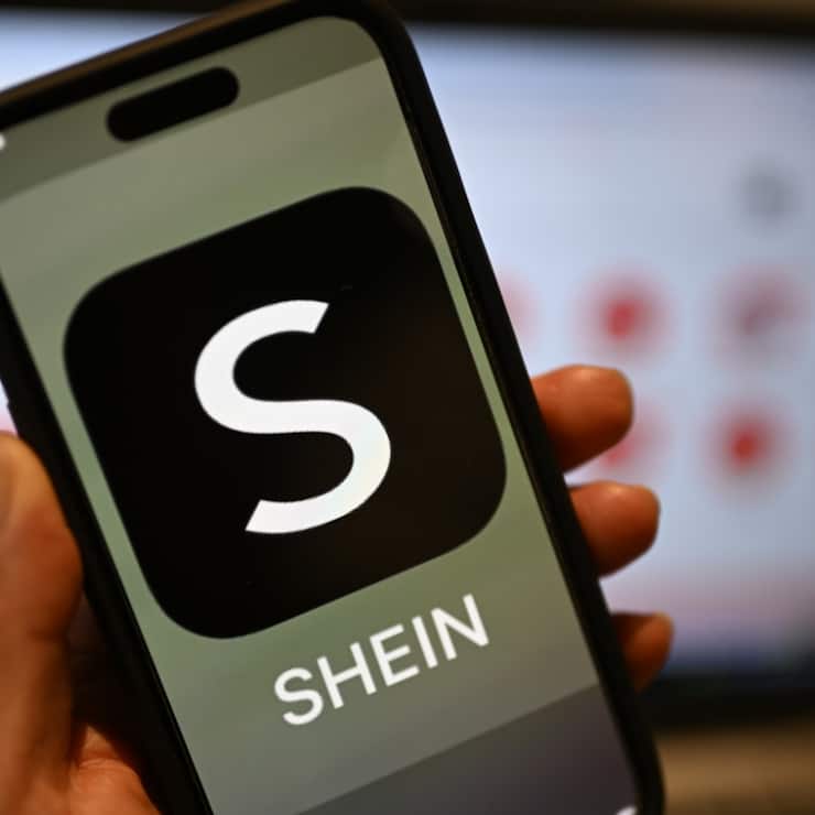 L'Italie accuse le colosse chinois de la mode éphémère d'avoir "adopté une stratégie de communication trompeuse concernant les caractéristiques et l'impact environnemental de ses produits vestimentaires". (archive)