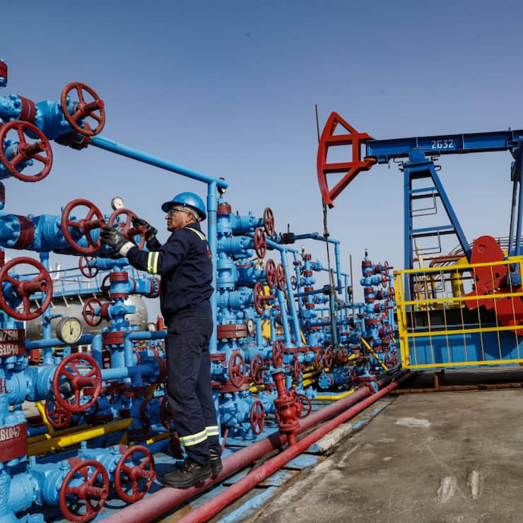 La baisse du bénéfice d'Aramco s'explique principalement par le repli des prix du pétrole brut et des produits raffinés et chimiques. (archives)