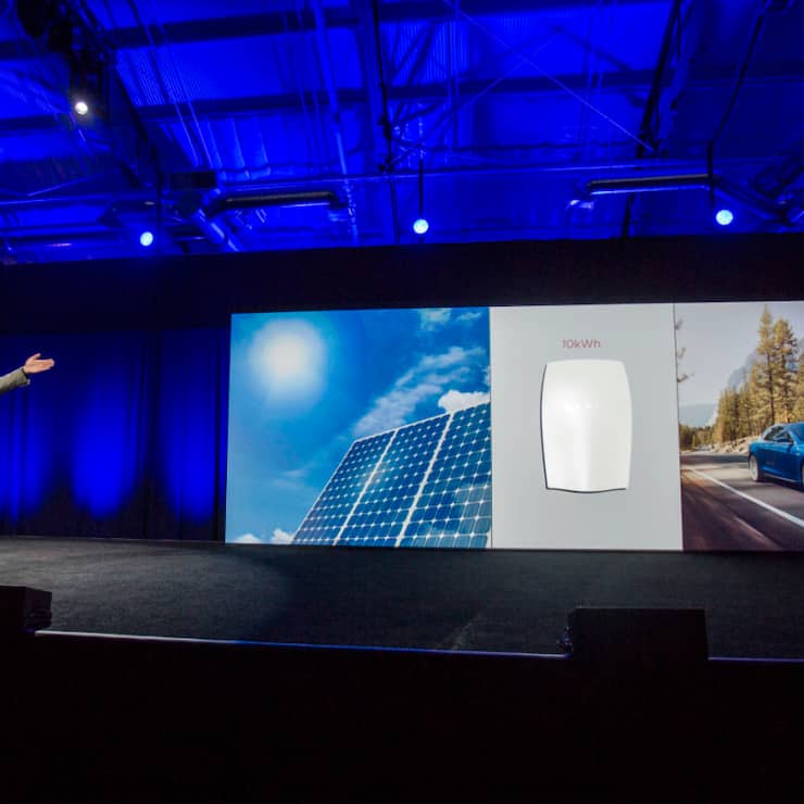 La firme d'Elon Musk cherche à se diversifier des seuls véhicules pour se muer en maillon de l'approvisionnement en courant électrique. (archive)