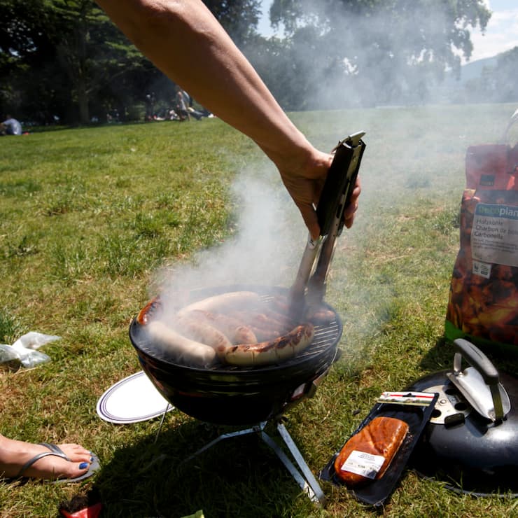 L'année dernière, la consommation de viande de boeuf en Suisse a crû de 1,9%, celle de porc de 0,9%, de poulet de 8,1% et de fruits de la mer de 2%, selon les chiffres de la faîtière Proviande. (archives)