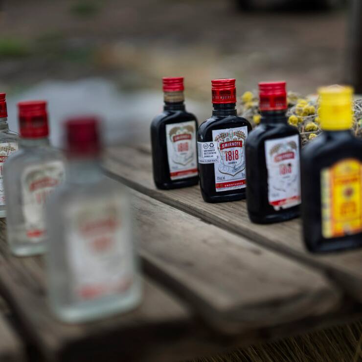 Des bouteilles d'alcool fort. (Photo d'illustration)