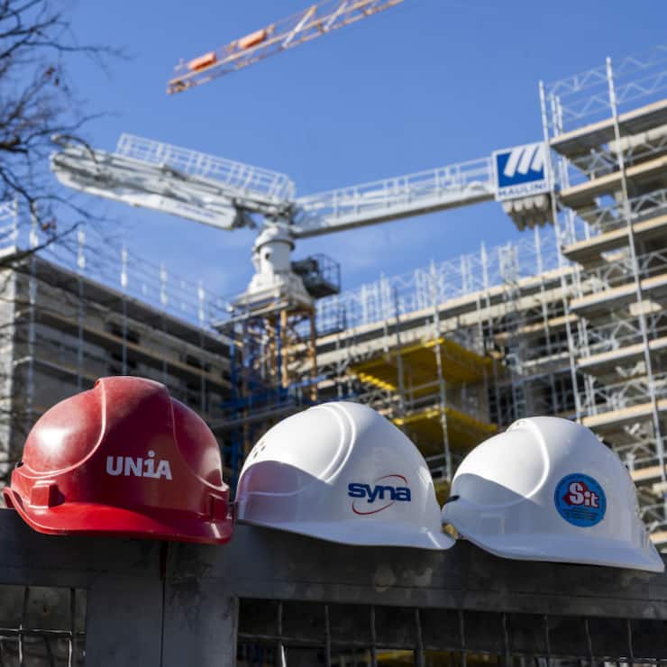 Selon l'enquête du KOF, la hausse de salaire attendue pour l'année prochaine sera plus importante dans le secteur de la construction. Elle devrait être de 1,7% (Image symbolique).