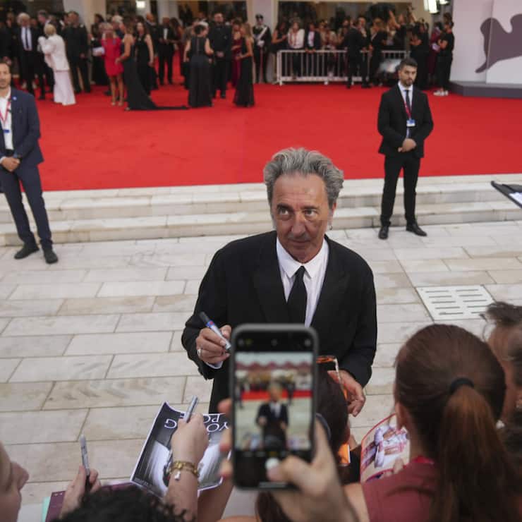 Pour sa 82e édition, la Mostra déroule le tapis rouge au cinéma américain.