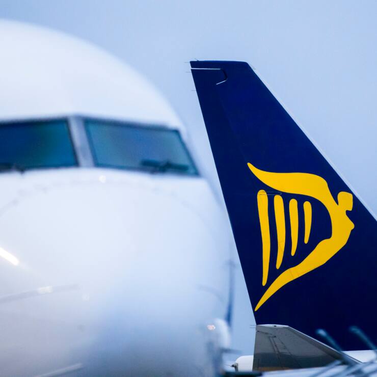 Ryanair arrête de desservir Saint-Jacques-de-Compostelle, suspend les dessertes de Vigo et Tenerife Norte, ferme les liaisons pour l'hiver avec Valladolid et Jerez et réduit ses capacités dans d'autres aéroports régionaux, notamment des liaisons avec les îles Canaries. (archives)