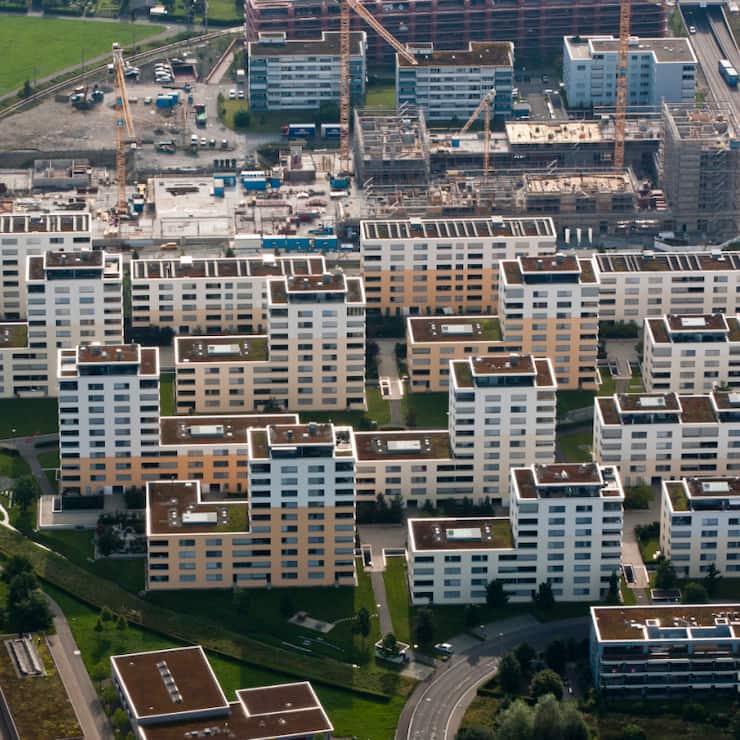 Le vote sur l'abolition de la valeur locative est marquée par un Röstigraben: la Suisse romande la refuse fortement, tandis que les alémaniques y sont favorables (image d'illustration).