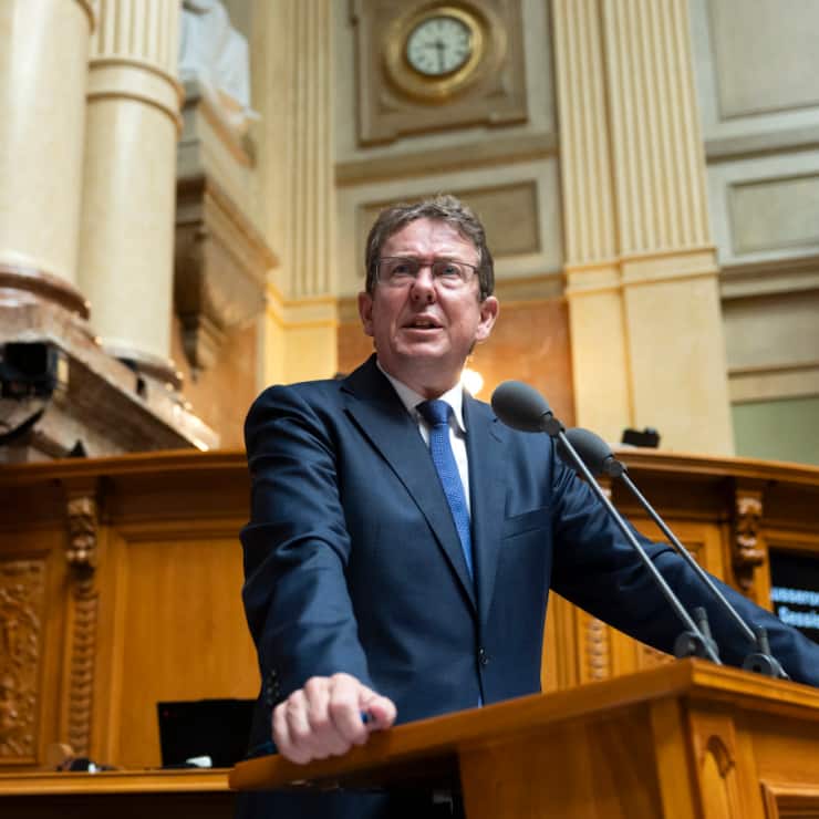 Le département du ministre de l'énergie Albert Rösti a élaboré un projet de loi visant à encadrer le marché du gaz en Suisse (archives).
