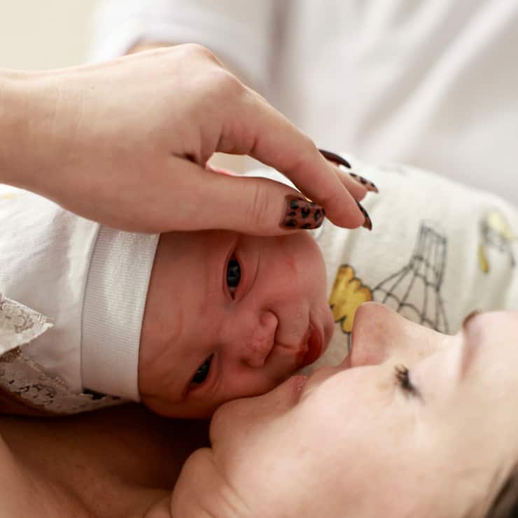 Un groupe hôtelier et immobilier polonais veut soutenir la démographie en récompensant les couples qui concevront leur enfant dans un de leur hôtel ou appartement (Photo d'illustration)..