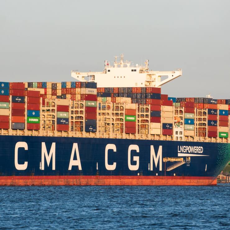 Avec cette acquisition qui sera finalisée début 2026, l'armateur devient "un acteur-clé de la logistique ferroviaire au Royaume-Uni" et se renforce dans le transport intermodal, indique-t-il dans un communiqué.