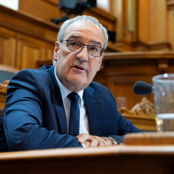 Le département de Guy Parmelin a dû à contre-coeur élaborer un projet instaurant un contrôle des investissements étrangers dans les entreprises suisses (archives).
