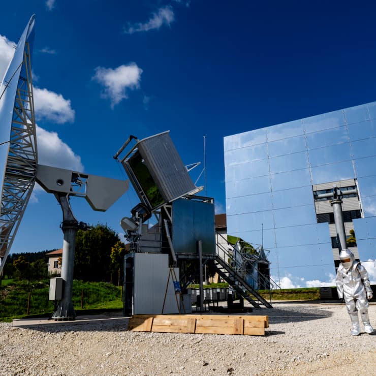Panatere a inauguré a La Chaux-de-Fonds les deux premiers fours solaires pour la production d'acier 100% recyclé.