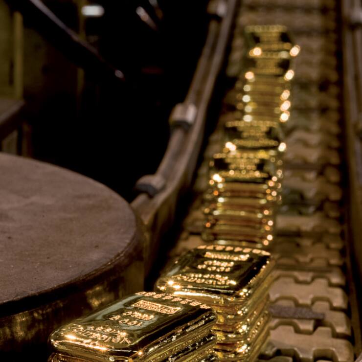 Depuis le début de l'année, le métal précieux a progressé de près de 50%, stimulé justement par les instabilités économiques et géopolitiques.