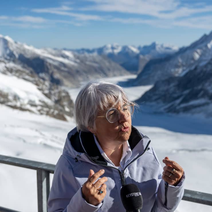 La conseillère fédérale Elisabeth Baume-Schneider a inauguré mardi la plus haute station de mesure de la radioactivité.