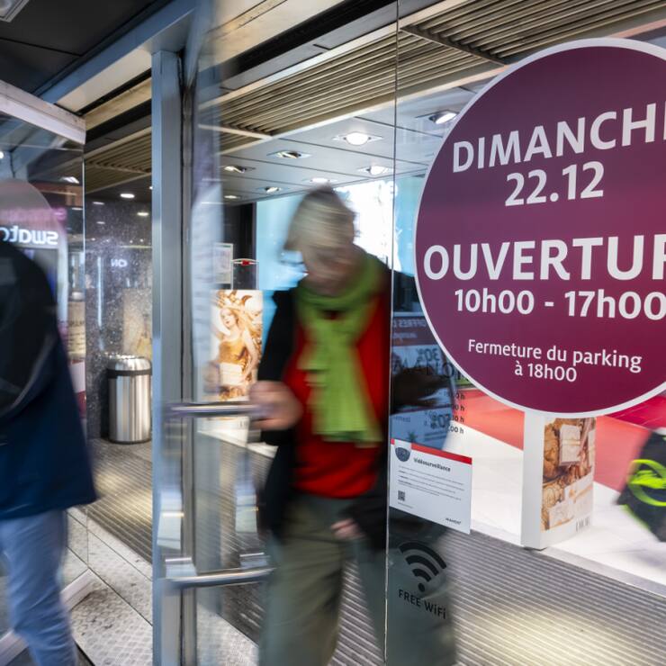 La loi genevoise sur les heures d'ouverture des magasins viole le droit supérieur. Pour le Tribunal fédéral, l'article qui fait dépendre l'ouverture dominicale à l'existence d'une convention collective de travail ne doit pas figurer dans cette loi (illustration).