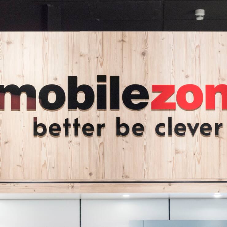 La cession concerne l'ensemble des unités de Mobilezone en Allemagne, soit les plateformes de vente en ligne Sparhandy, Deinhandy et Handystar, l'activité avec les entreprises (B2B) ("mobilezone Handel") ainsi que celle d'opérateur mobile virtuel sous les marques High et simyo (archives).