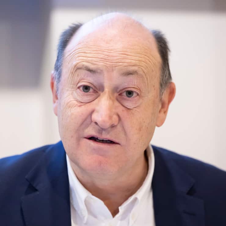 Les trois grandes préoccupations des entreprises sont la bureaucratie, la pénurie de main-d'oeuvre qualifiée et l'aménagement du territoire, a expliqué le vice-président de l'usam Pierre Daniel Senn