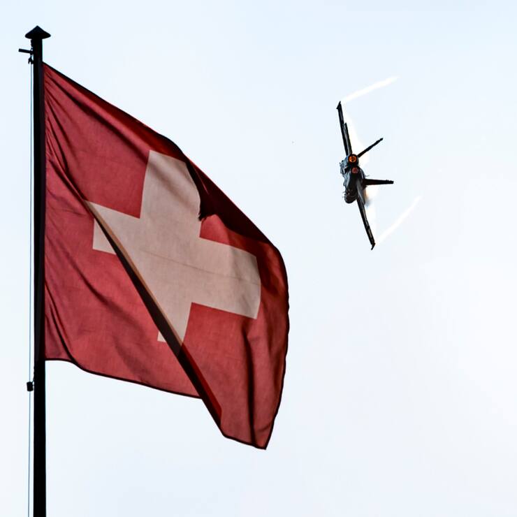 A partir de 2027, le nouveau système salarial de la Confédération permettra d'aligner les salaires d'embauche des jeunes pilotes sur les taux du marché (photo prétexte).
