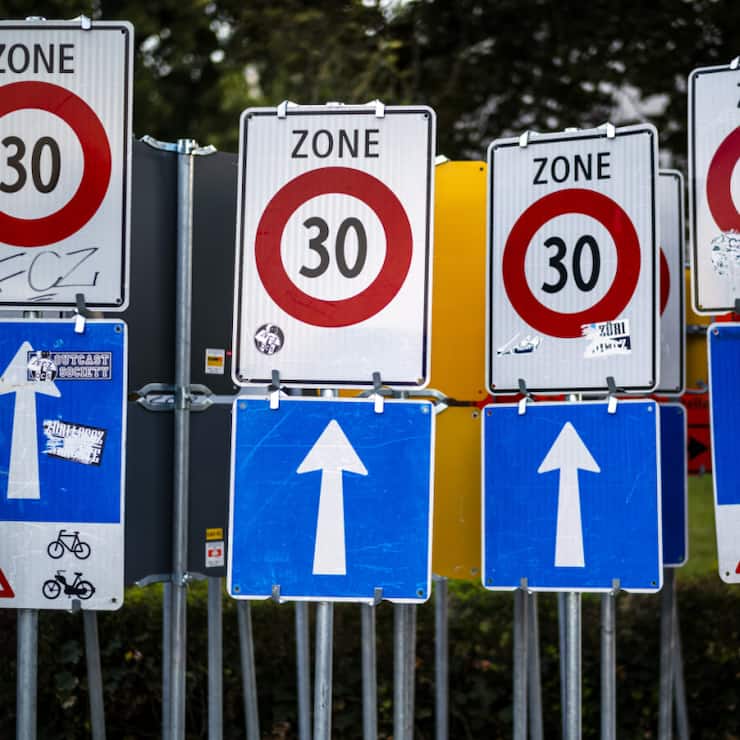 Villes et communes ne veulent pas être restreintes dans l'introduction du 30 km/h (photo d'illustration).