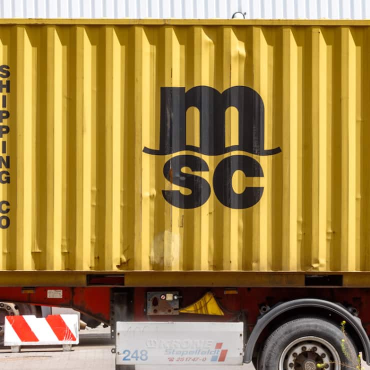 Le 6 novembre, MSC avait annoncé suspendre "jusqu'à nouvel ordre" ses livraisons terrestres de marchandises vers le Mali, en raison de "problèmes de sécurité" et de la "pénurie de carburant."