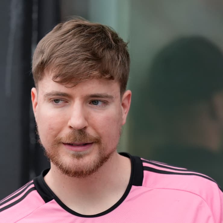 Mr Beast, de son vrai nom Jimmy Donaldson, a ouvert jeudi un parc d'attraction éphémère en Arabie saoudite (archives).