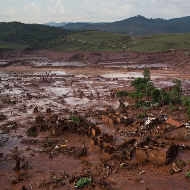 La rupture du barrage de Fundao, près de la ville de Mariana, avait fait 19 morts et causé d'énormes dommages à l'environnement (archives).
