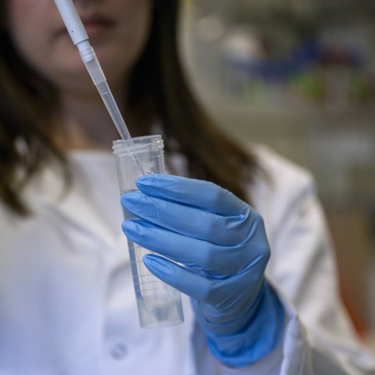 La contraction observée entre juillet et fin septembre est notamment attribuée à l'important secteur chimique et pharmaceutique. (archive)