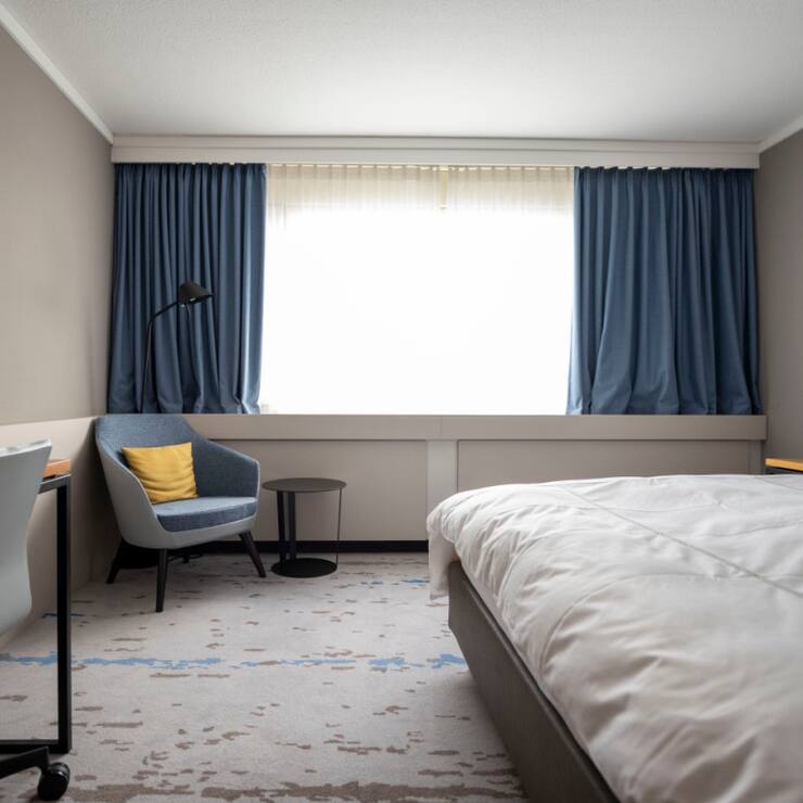 Après une baisse de 2,8% en février, le nombre de nuitées a depuis affiché une progression constante. En 2024, elles avaient crû de 2,6% à 42,8 millions de nuitées, portées par la clientèle étrangère.