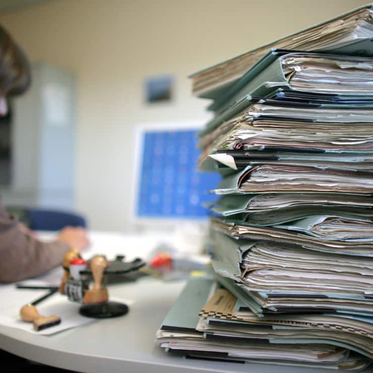 Les milieux patronaux et agricoles dénoncent l'excès de "bureaucratie" qui frappent les entreprises en Suisse (image d'illustration).