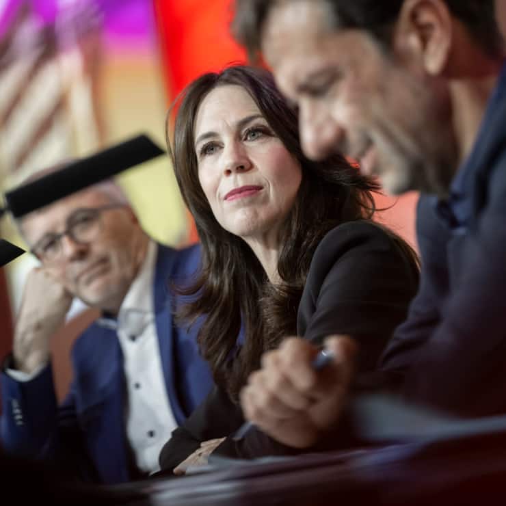 La SSR veut économiser 270 millions de francs d&#8217;ici 2029 et couper jusqu'à 900 postes. Photo: la directrice générale de la SSR Susanne Wille (archives).