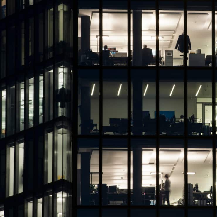 Le recul du manque de main d'oeuvre qualifié et particulièrement notable chez les employés de bureau, où l'utilisation de l'intelligence artificielle est toujours plus importante. (archive)