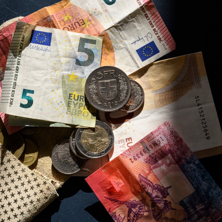 La famille Wertheimer, propriétaire de la maison Chanel, conserve sa première place au classement des 300 plus riches de Suisse (image symbolique).