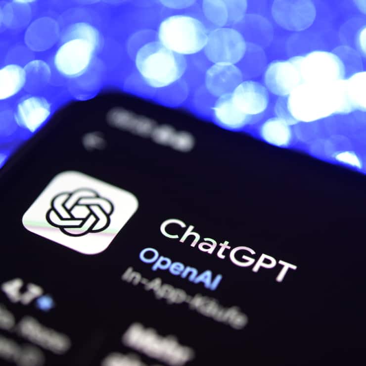 OpenAI, l'éditeur du chatbot ChatGPT, va finir l'année sur une perte de plusieurs milliards de dollars et ne prévoit pas d'être rentable avant 2029. (archives)