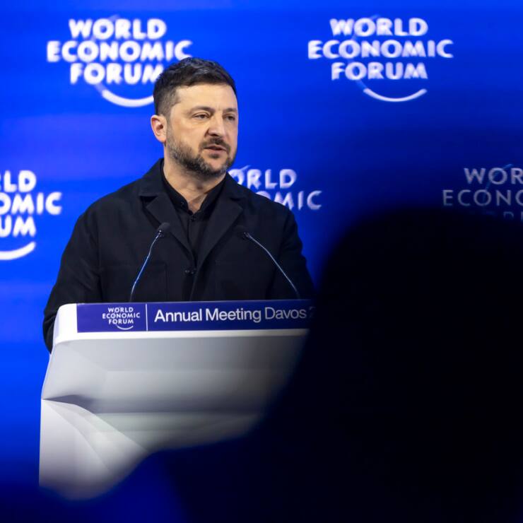 Le président ukrainien Volodymyr Zelensky s'est exprimé jeudi à Davos après avoir rencontré son homologue américain Donald Trump.