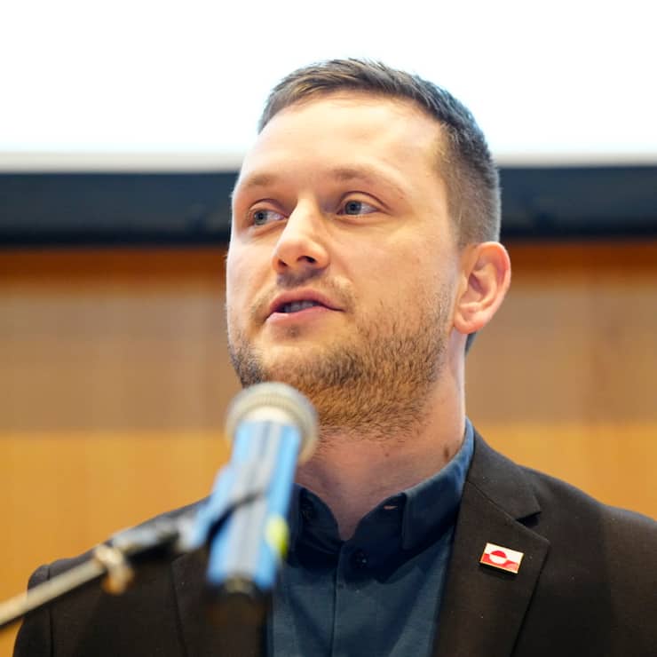 Le premier ministre groenlandais Jens-Frederik Nielsen fait le choix du Danemark.