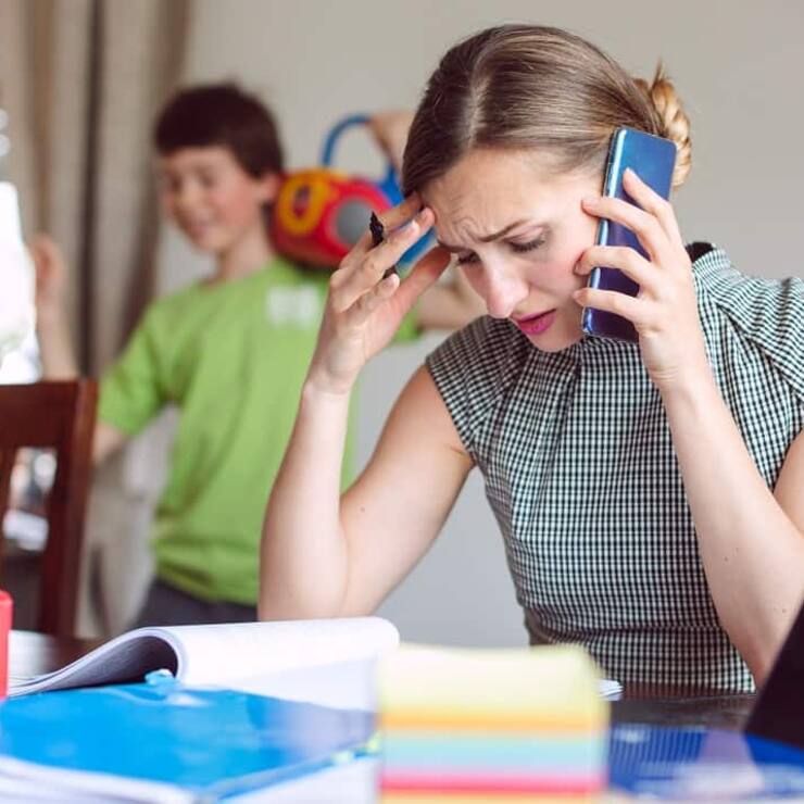 -	Comment séparer monde du travail et vie privée? Le smart working pose de nouveaux défis aux collaborateurs, aux entreprises et à la gestion de la santé en entreprise.