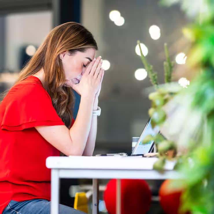 Le travail stresse de plus en plus les employés.