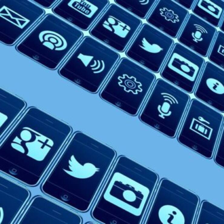 cropped-apps-426559_1920