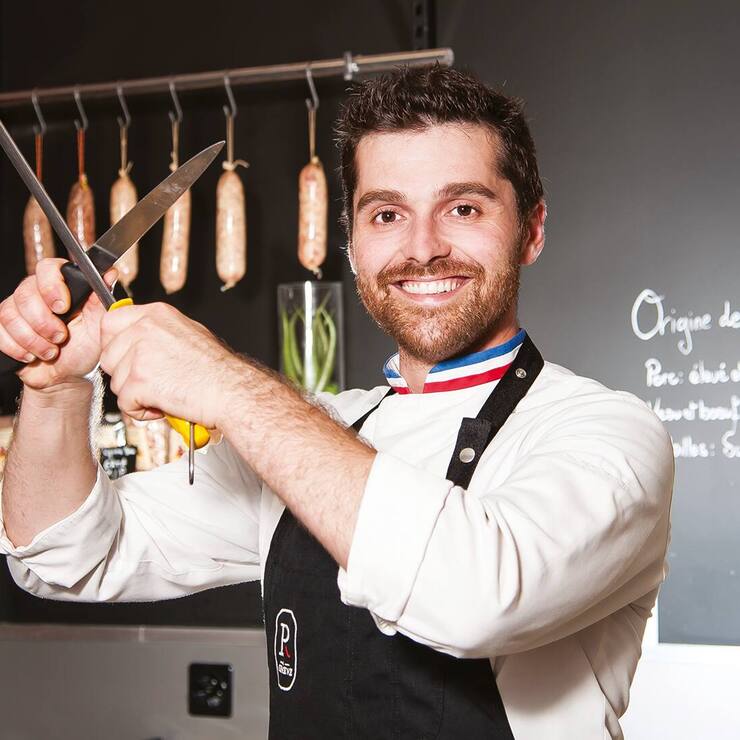 file76dhfnajkxe18j2dx23o