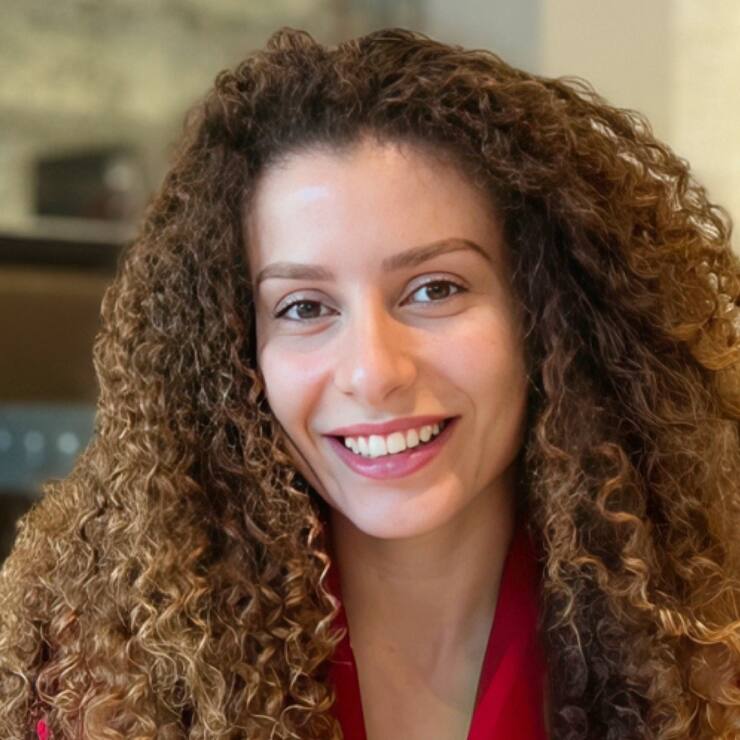 Lara Gervaise, cofondatrice de Virtuosis, une start-up qui analyse la voix grâce à l’IA et détecte ainsi les risques d’épuisement professionnel.