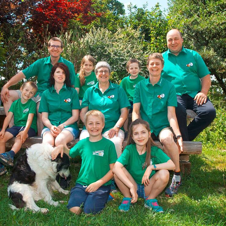 Les deux frères Jean-­Bernard et Sylvain Chevalley et leurs épouses ont créé la Ferme de Praz-­Romond et valorisent le lait des brebis. 