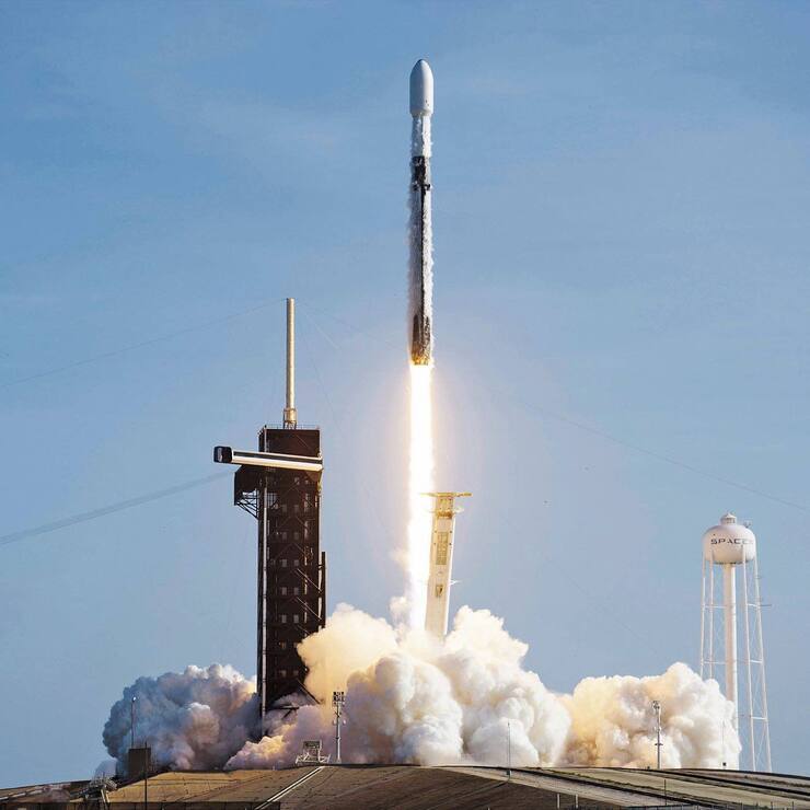 Salt est le premier opérateur européen  à avoir signé un  contrat avec le réseau  de satellites Starlink d’Elon Musk.