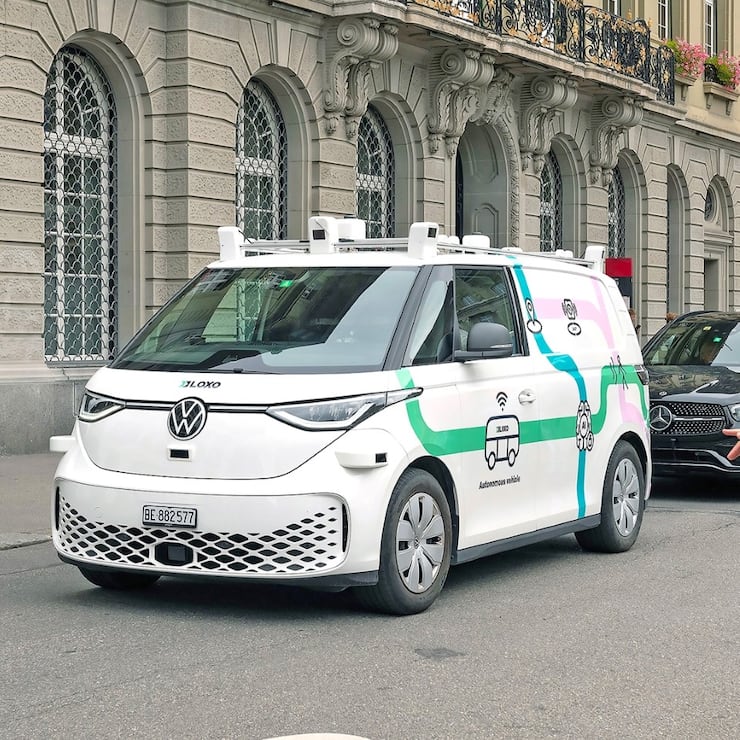 Le service de colis Planzer Colis et la start-up LOXO testent la conduite hautement automatisée de niveau 4 dans le centre-ville de Berne.