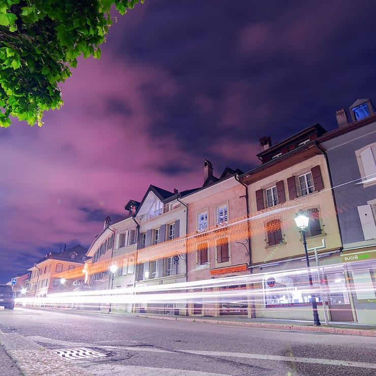 Rénovation des bâtiments, éclairage public et changements de comportements pour diminuer nos émissions.